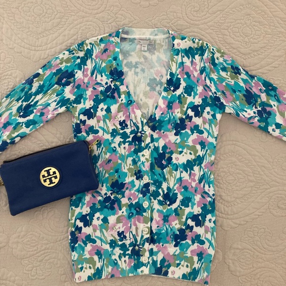 GAP Sweaters - Gap Floral Cardigan